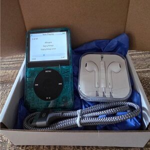 Apple MP3 Player IPod Classic 30gb Modded Translucent Teal With New Accessories